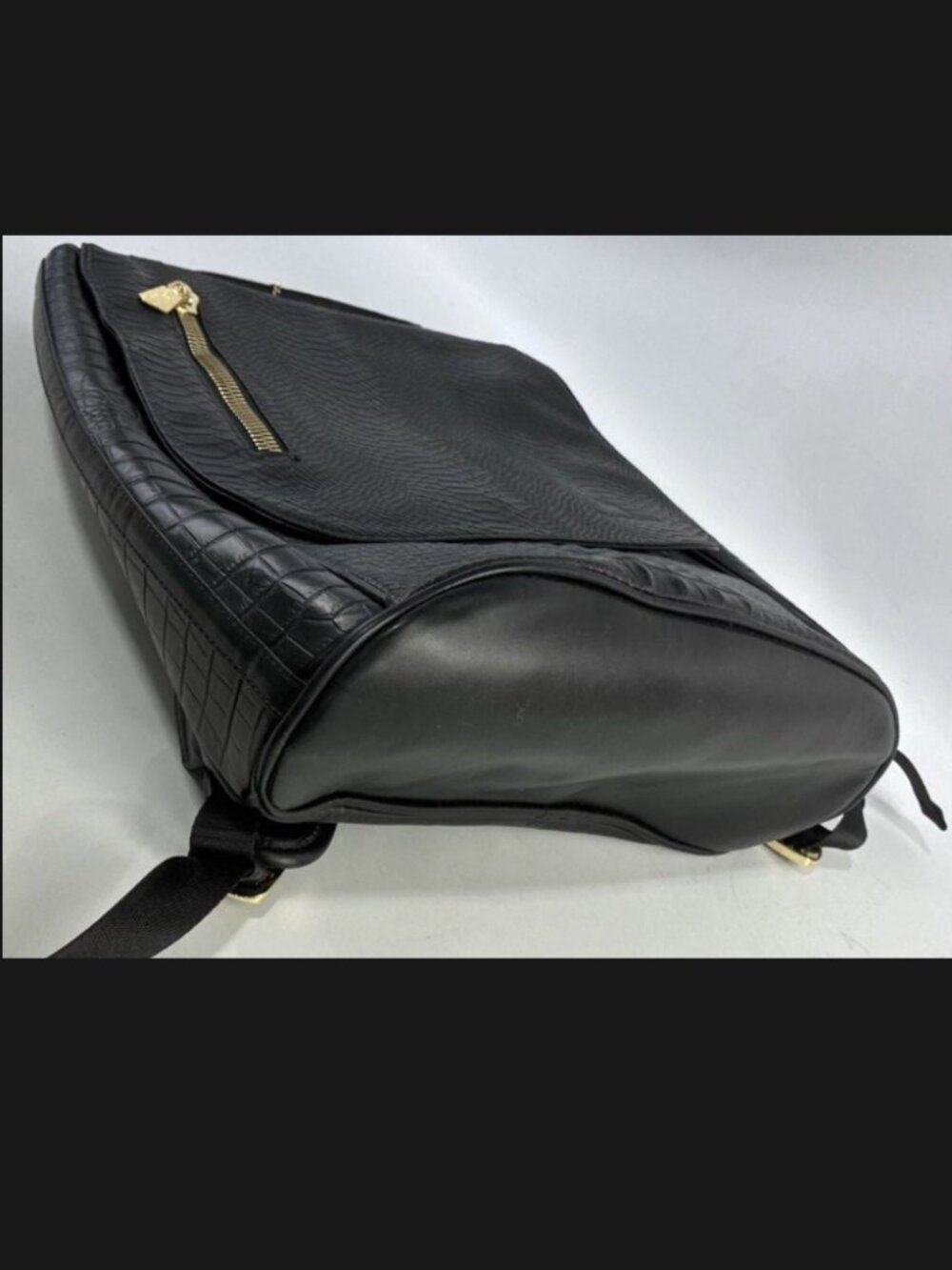 Tote and Carry Black Statement Weekender Backpack Croc Embossed Faux Leather - Picture 5 of 6